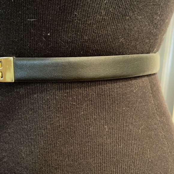 Black and Gold Skinny waist belt - Picture 5 of 5